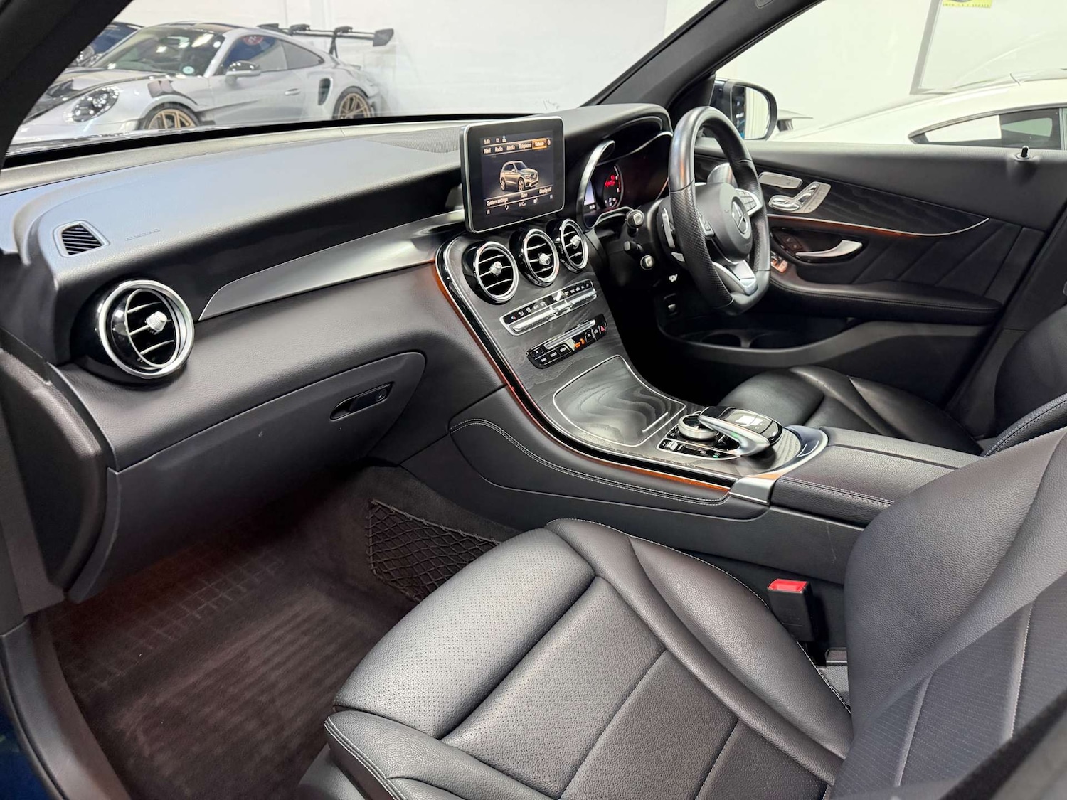 Used Mercedes-Benz GLC 2018 for sale - 76571351: Photo 36