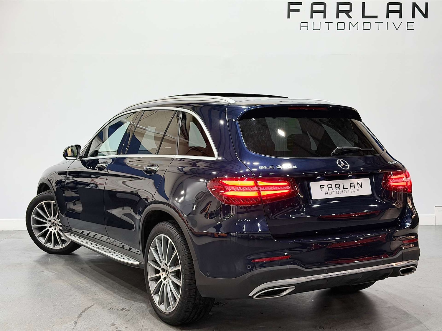 Used Mercedes-Benz GLC 2018 for sale - 76571351: Photo 5