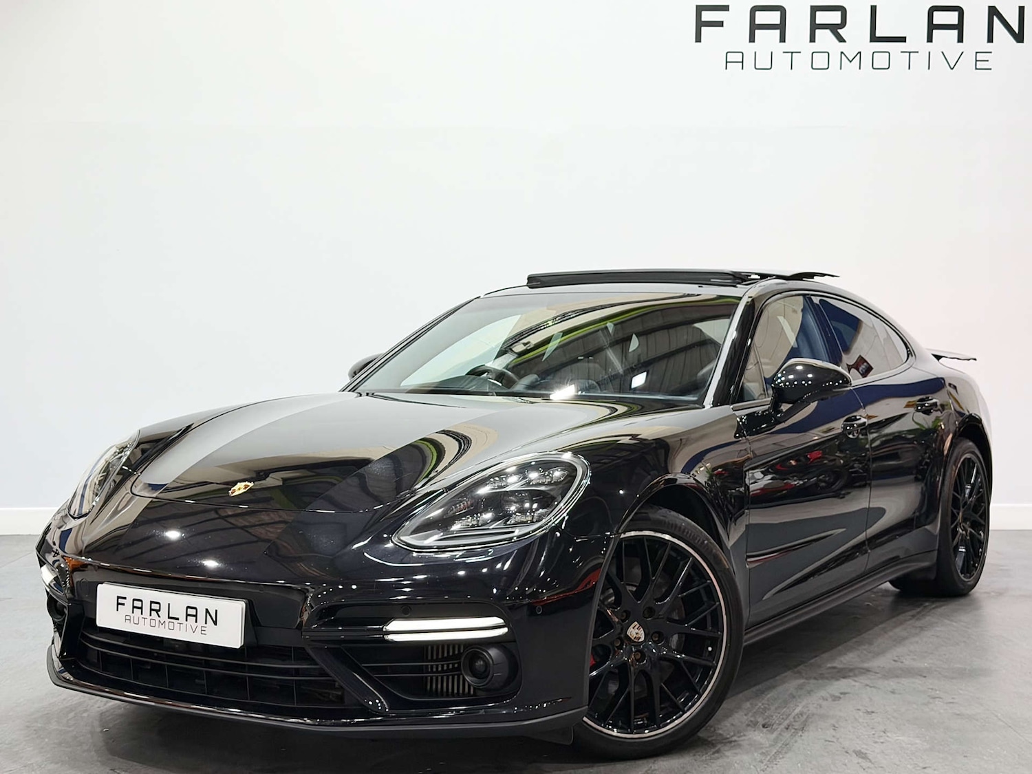 Used Porsche Panamera 2019 for sale - 76941044: Photo 3