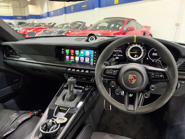 Used Porsche 911 2024 for sale - 76193415: Photo 2