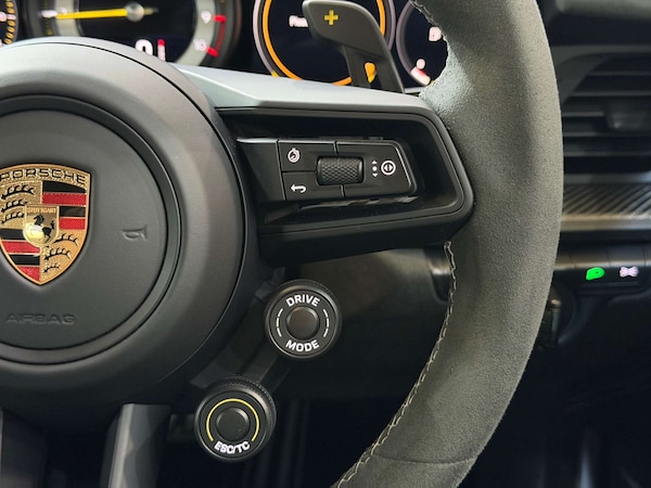 Used Porsche 911 2024 for sale - 76193415: Photo 30