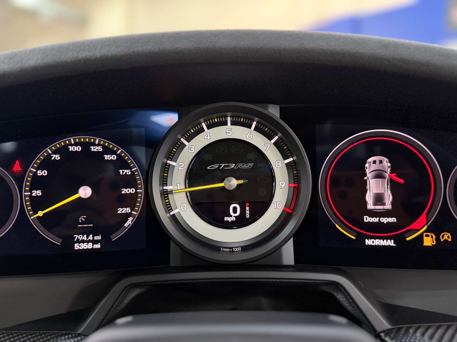 Used Porsche 911 2024 for sale - 76193415: Photo 33