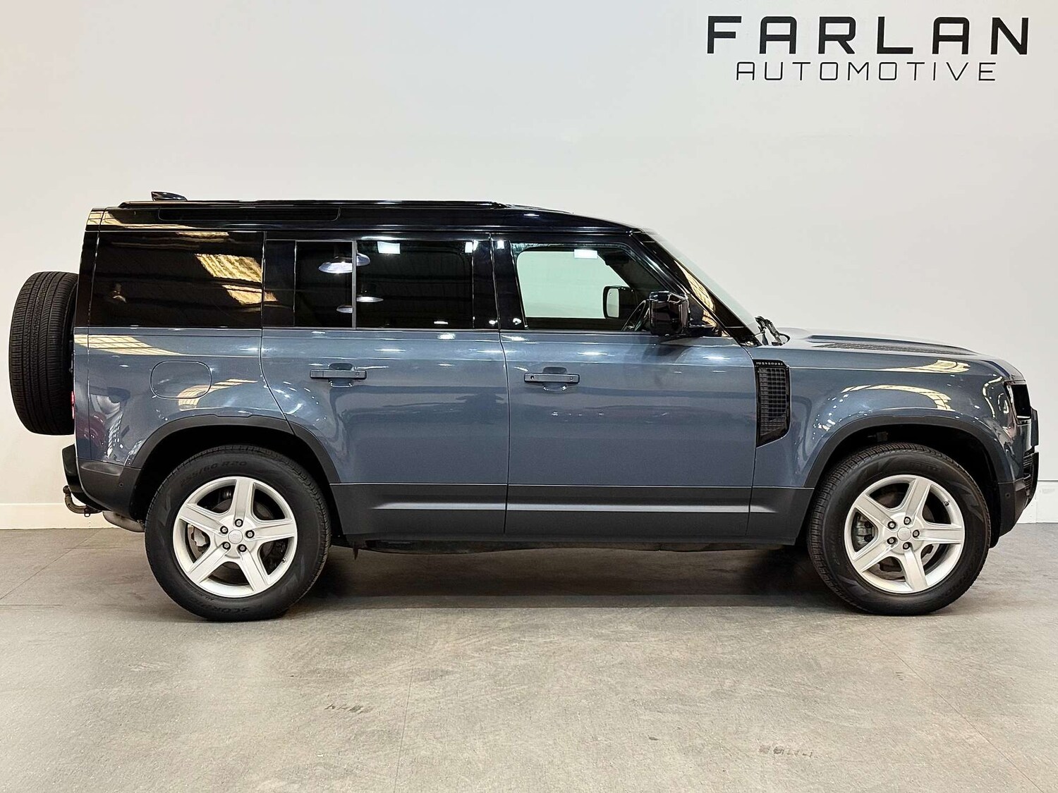 Used Land Rover Defender 2021 for sale - 76601919: Photo 18