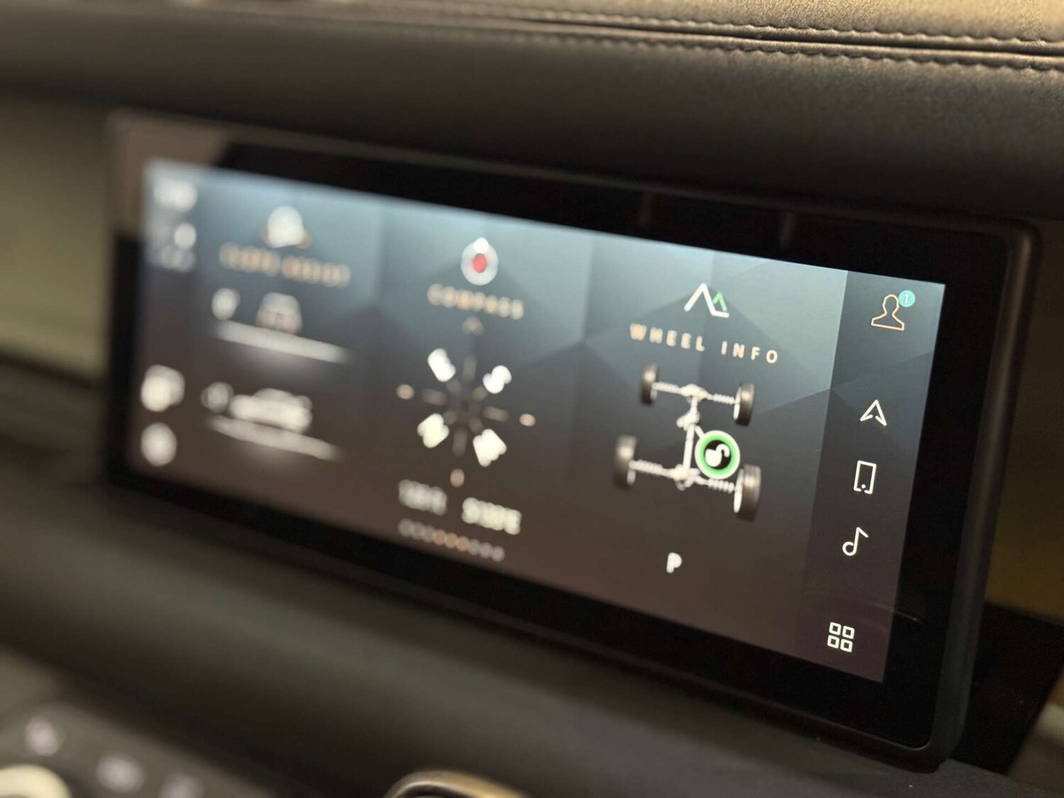 Used Land Rover Defender 2021 for sale - 76601919: Photo 41