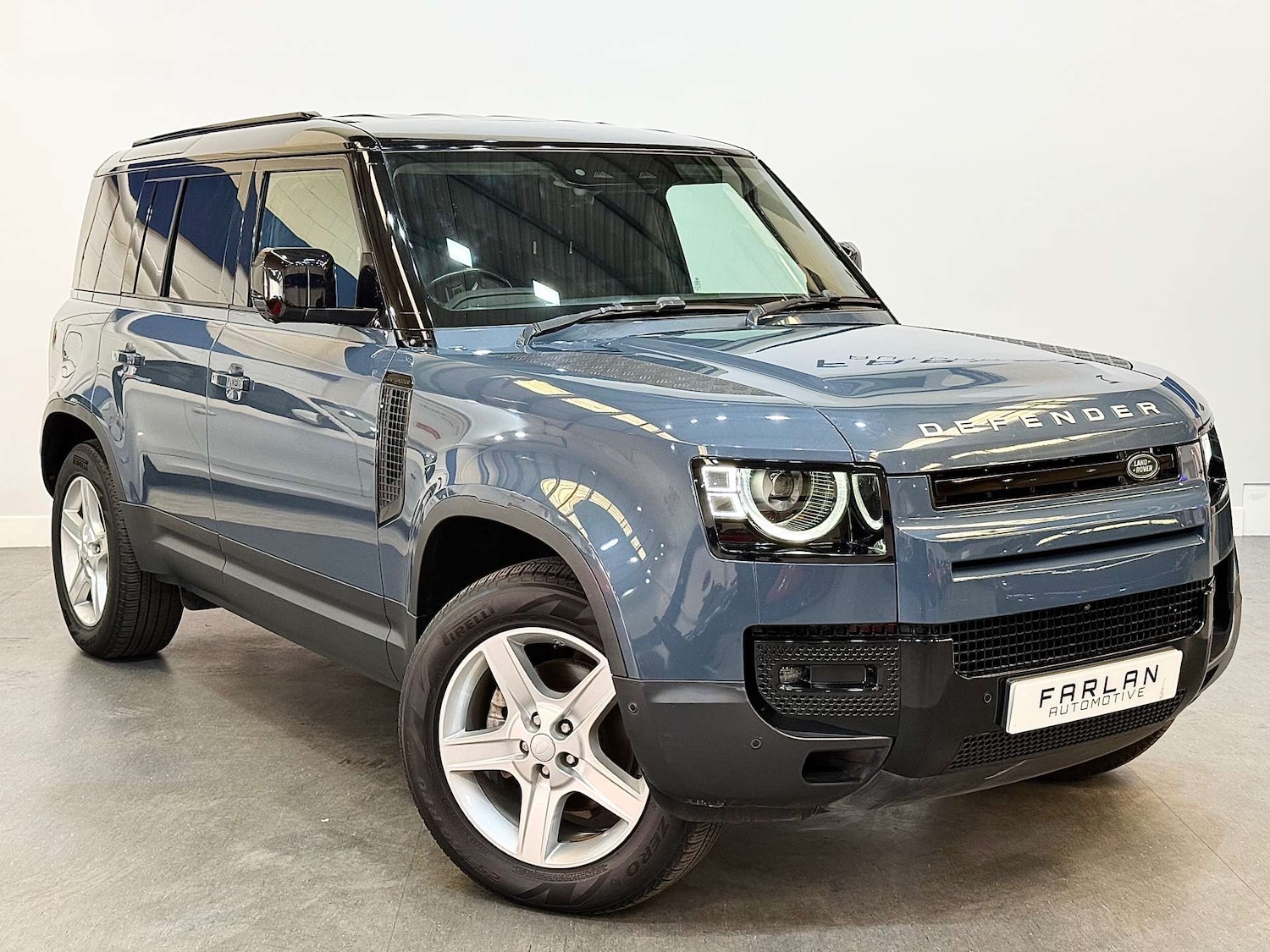 Used Land Rover Defender 2021 for sale - 76601919: Photo 6