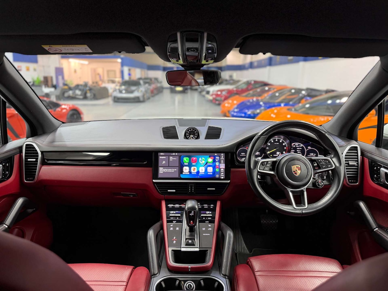 Used Porsche Cayenne 2020 for sale - 77136380: Photo 2