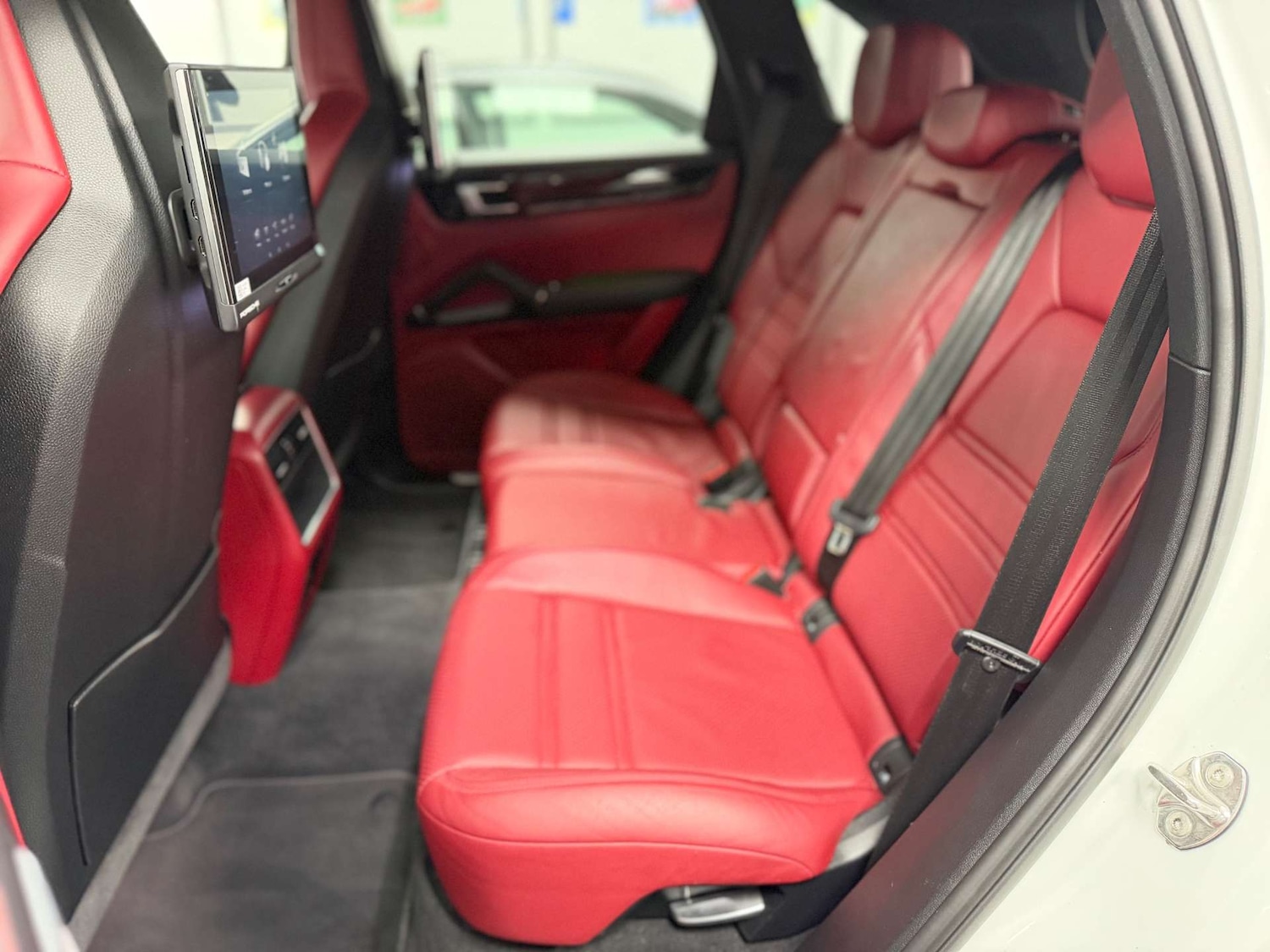 Used Porsche Cayenne 2020 for sale - 77136380: Photo 40