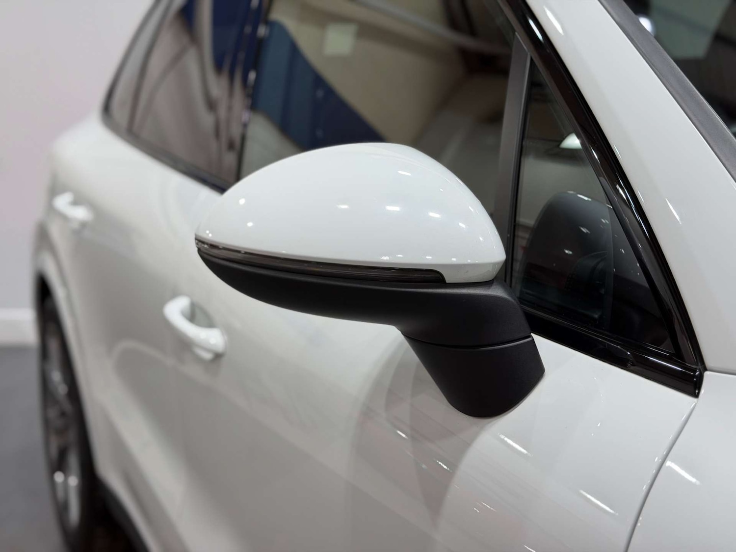 Used Porsche Cayenne 2020 for sale - 77136380: Photo 49