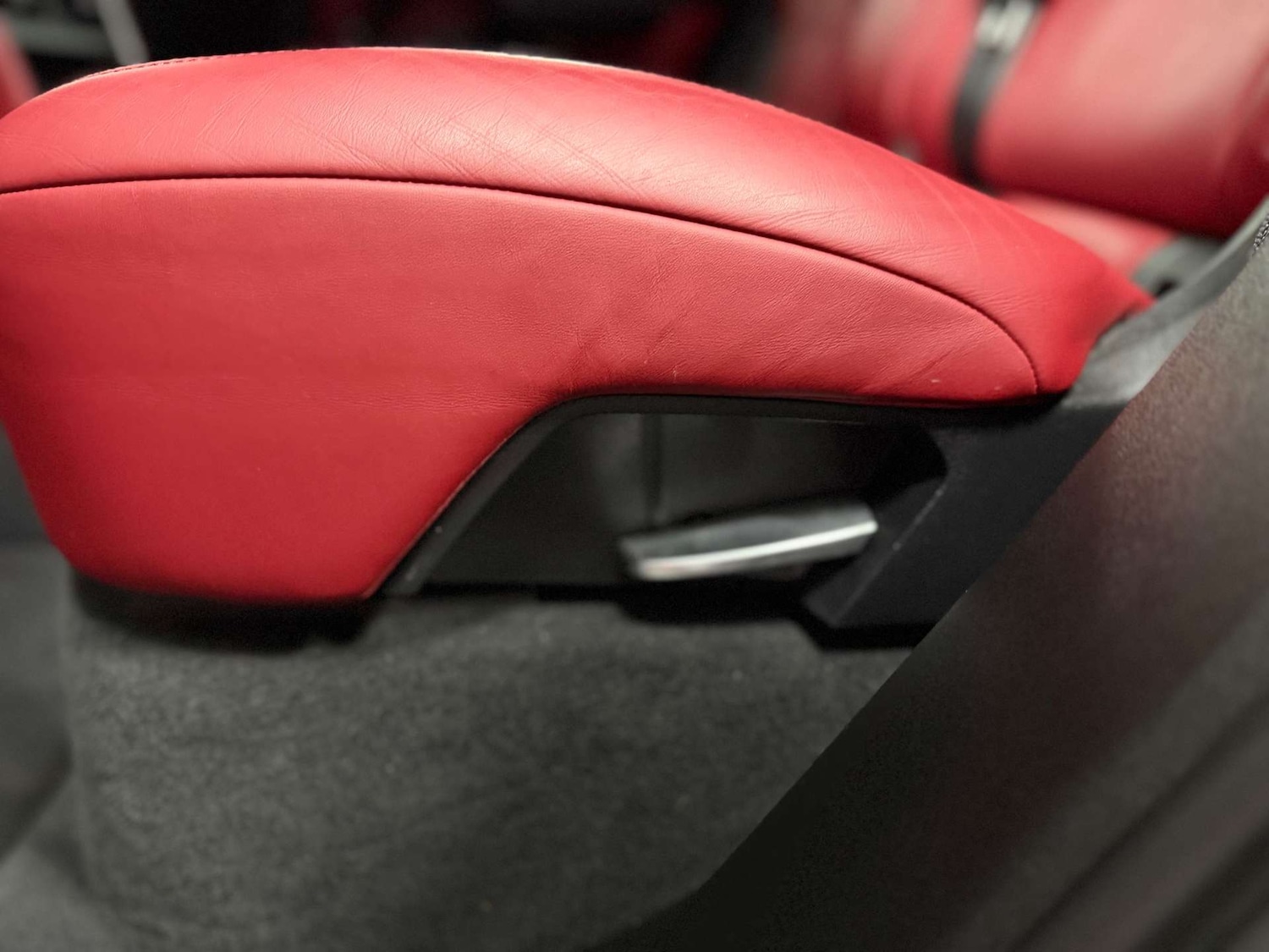 Used Porsche Cayenne 2020 for sale - 77136380: Photo 60