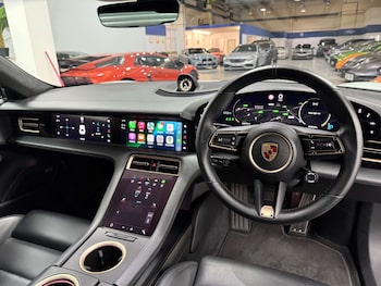 Used Porsche Taycan 2020 for sale - 75656244: Photo