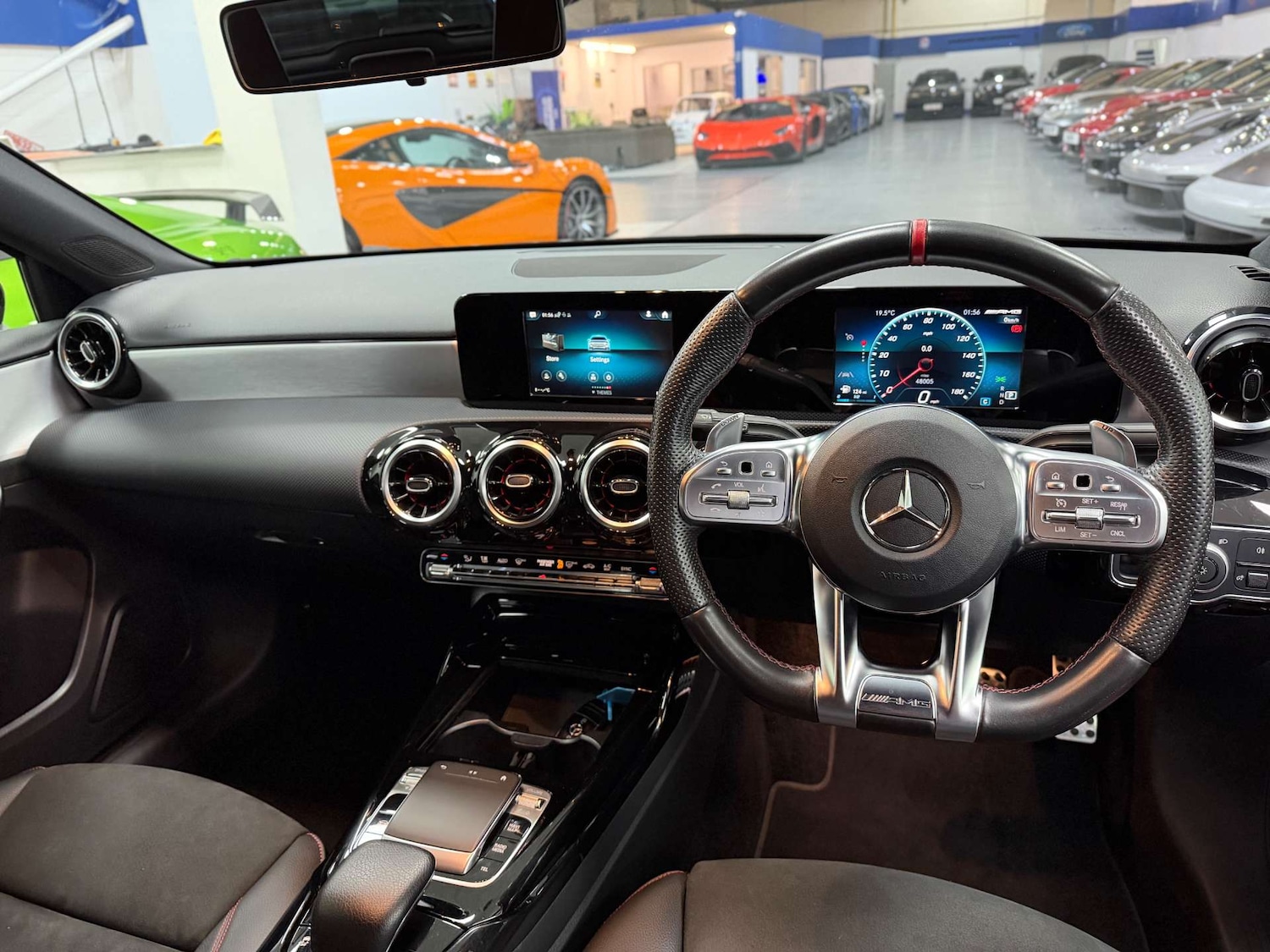 Used Mercedes-Benz A-Class 2019 for sale - 76556020: Photo 2