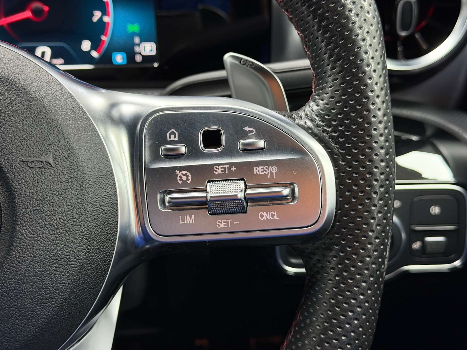 Used Mercedes-Benz A-Class 2019 for sale - 76556020: Photo 35