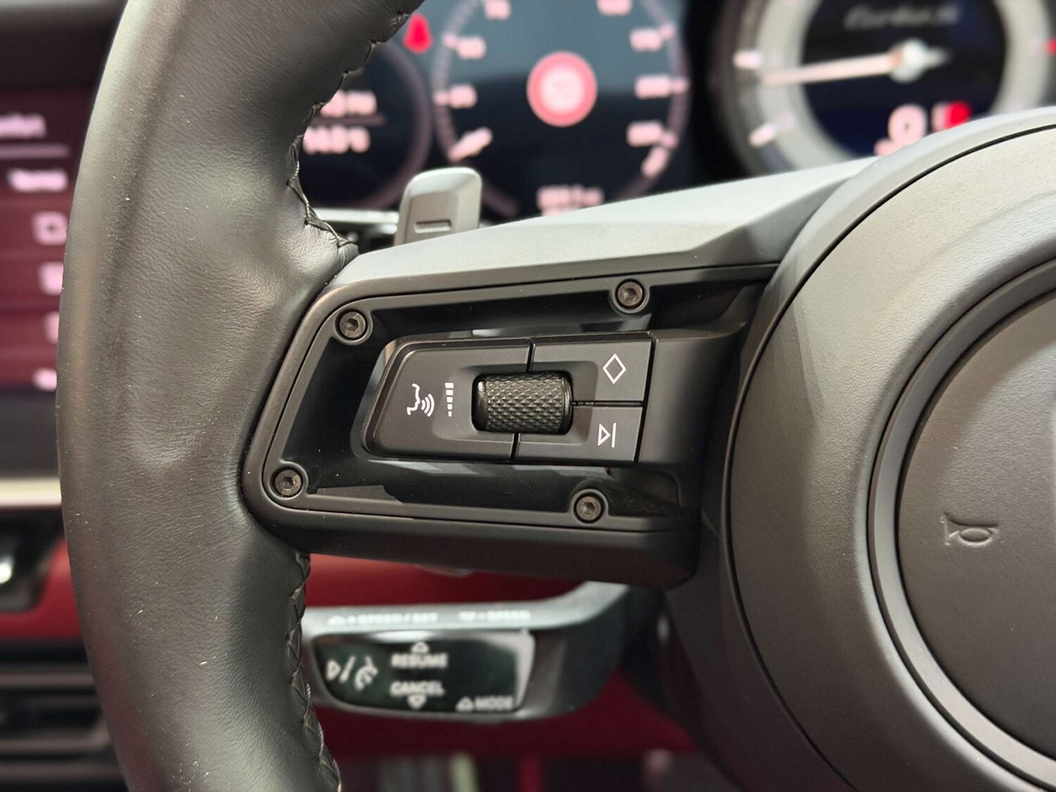 Used Porsche 911 2021 for sale - 76320833: Photo 35