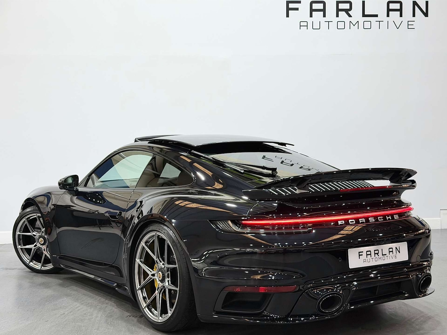 Used Porsche 911 2021 for sale - 76320833: Photo 4