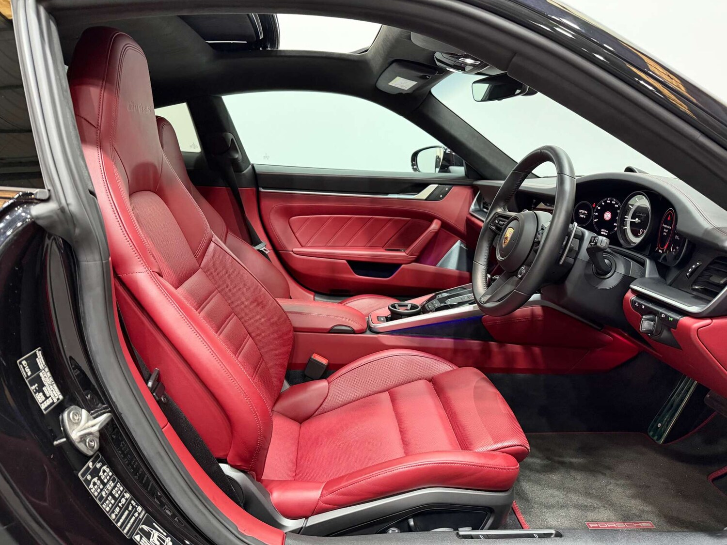 Used Porsche 911 2021 for sale - 76320833: Photo 44