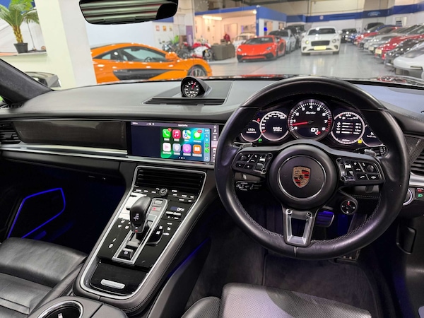 Used Porsche Panamera 2019 for sale - 76320837: Photo 2