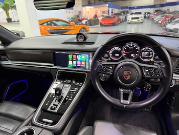 Used Porsche Panamera 2019 for sale - 76320837: Photo 2