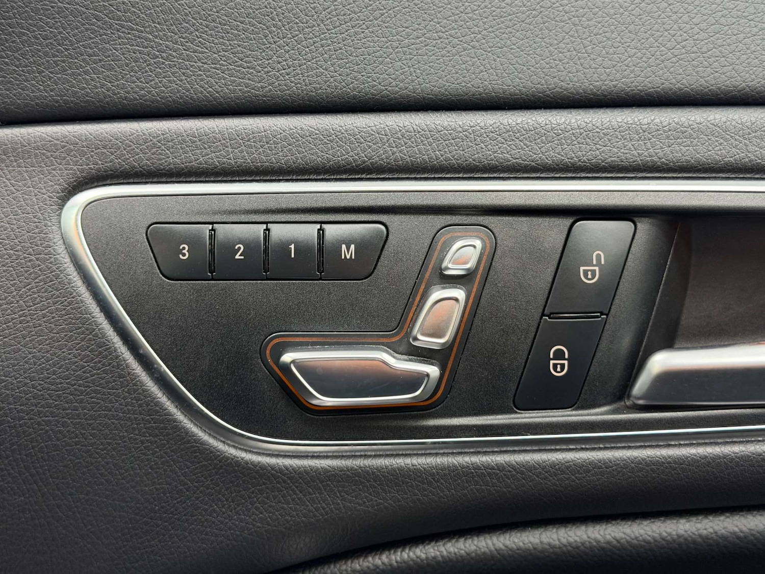 Used Mercedes-Benz CLA 2017 for sale - 76533552: Photo 56