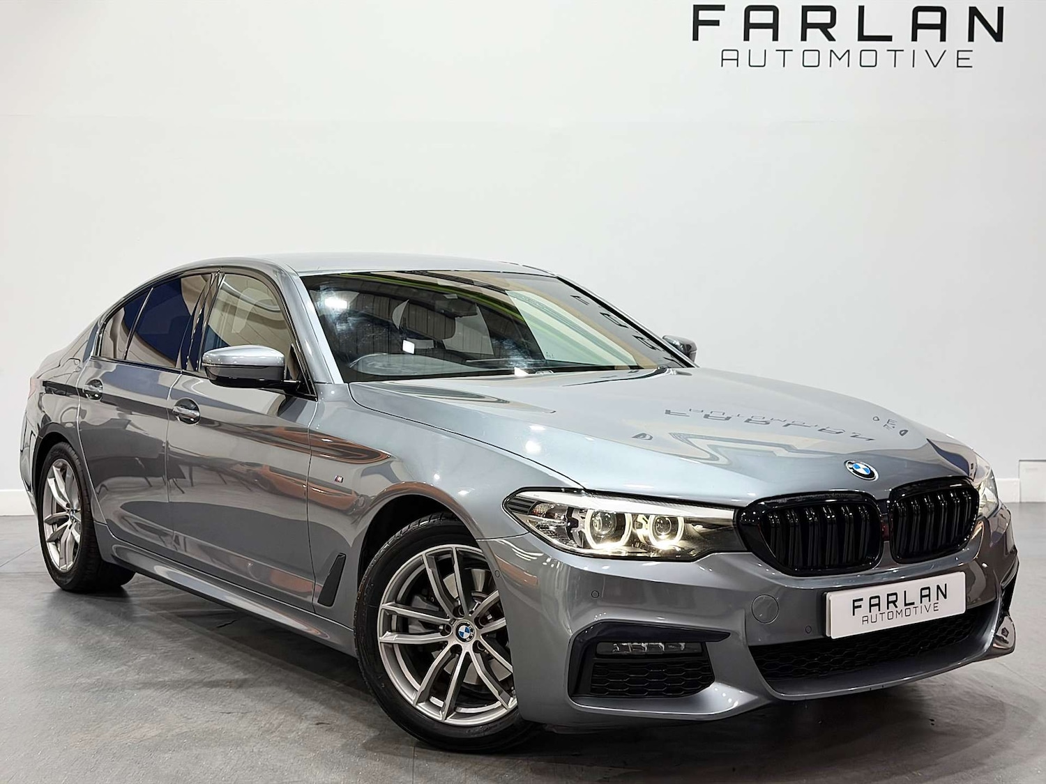 Used BMW 5 Series 2018 for sale - 76653995: Photo 1