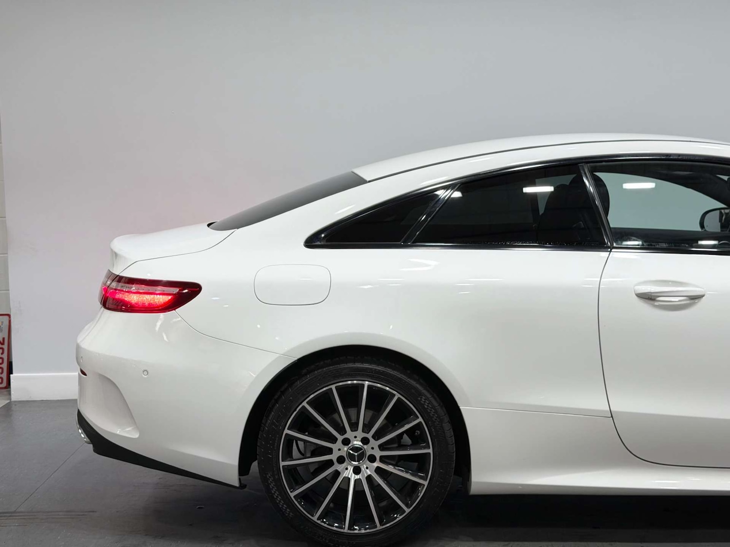 Used Mercedes-Benz E Class 2019 for sale - 76830228: Photo 12