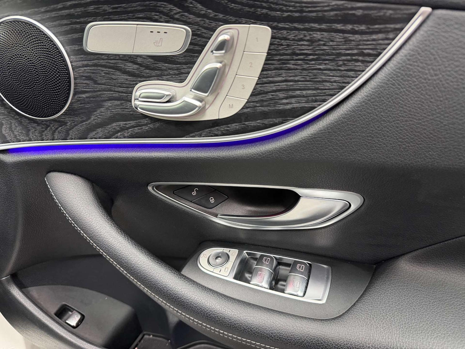 Used Mercedes-Benz E Class 2019 for sale - 76830228: Photo 32