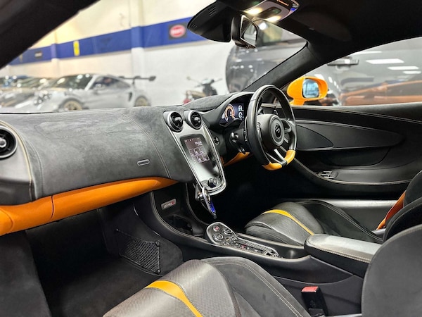 Used McLaren 570S 2019 for sale - 75634110: Photo 42