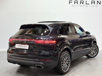 Used Porsche Cayenne 2018 for sale - 76651388: Photo