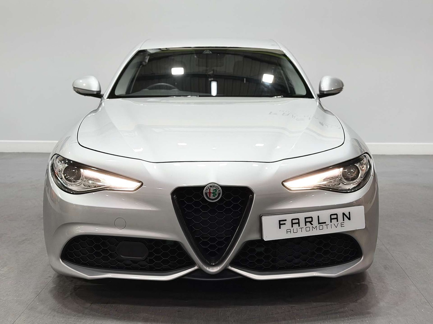 Used Alfa Romeo Giulia 2017 for sale - 76453799: Photo 12