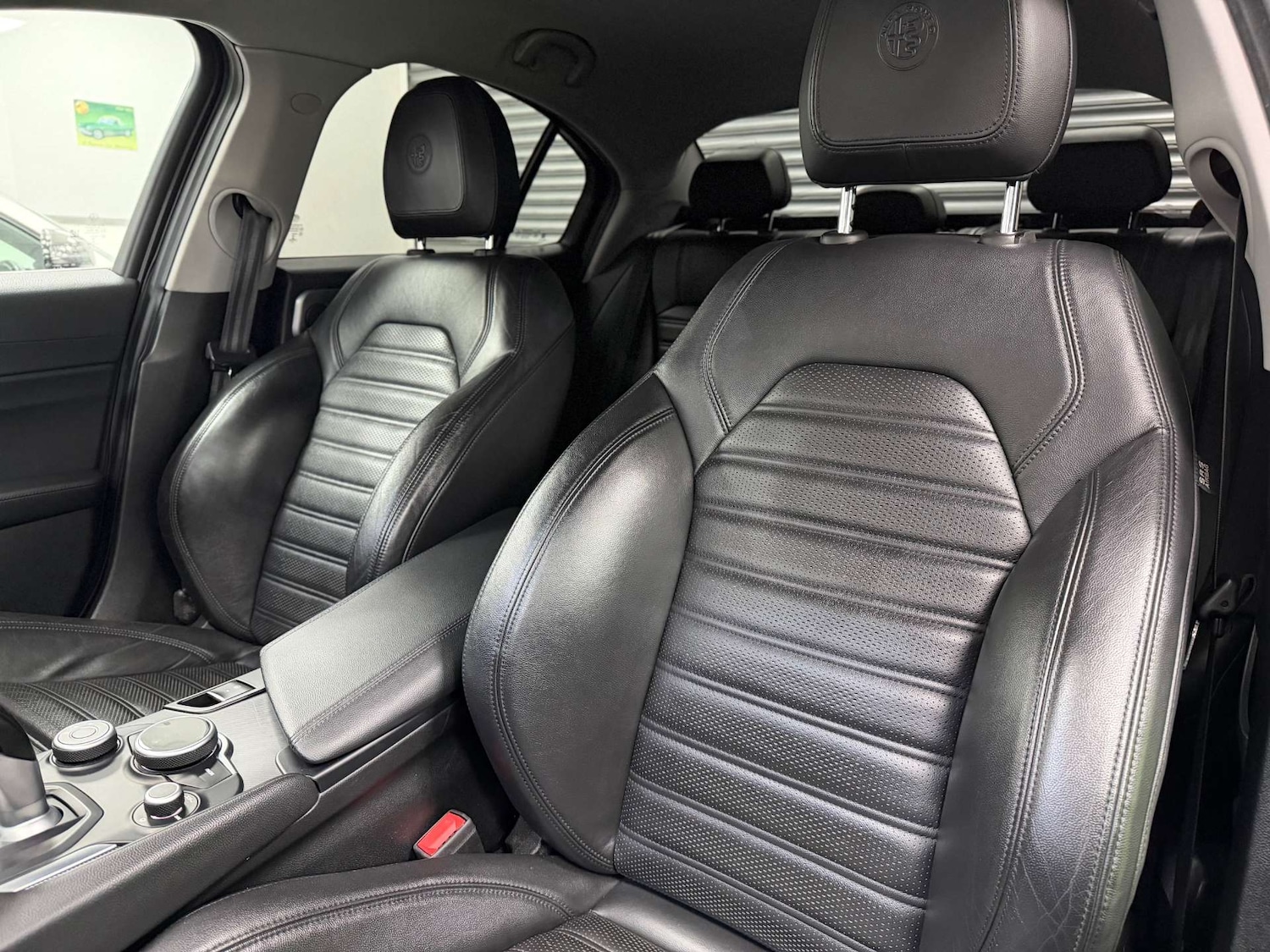 Used Alfa Romeo Giulia 2017 for sale - 76453799: Photo 33