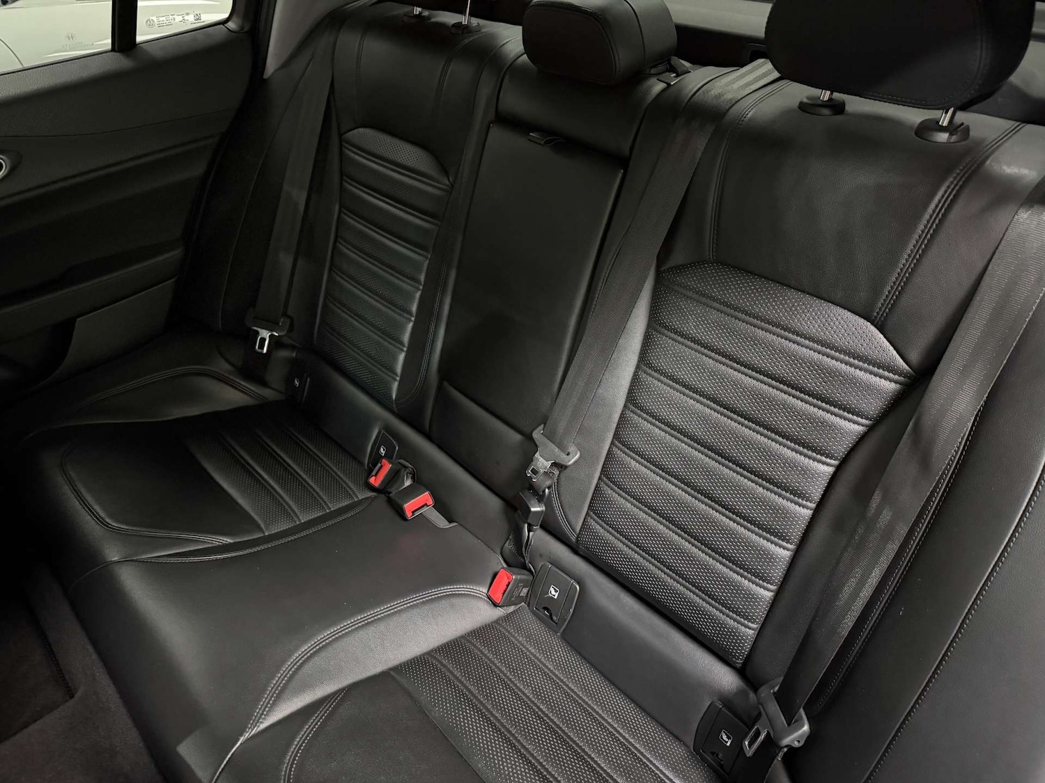 Used Alfa Romeo Giulia 2017 for sale - 76453799: Photo 39