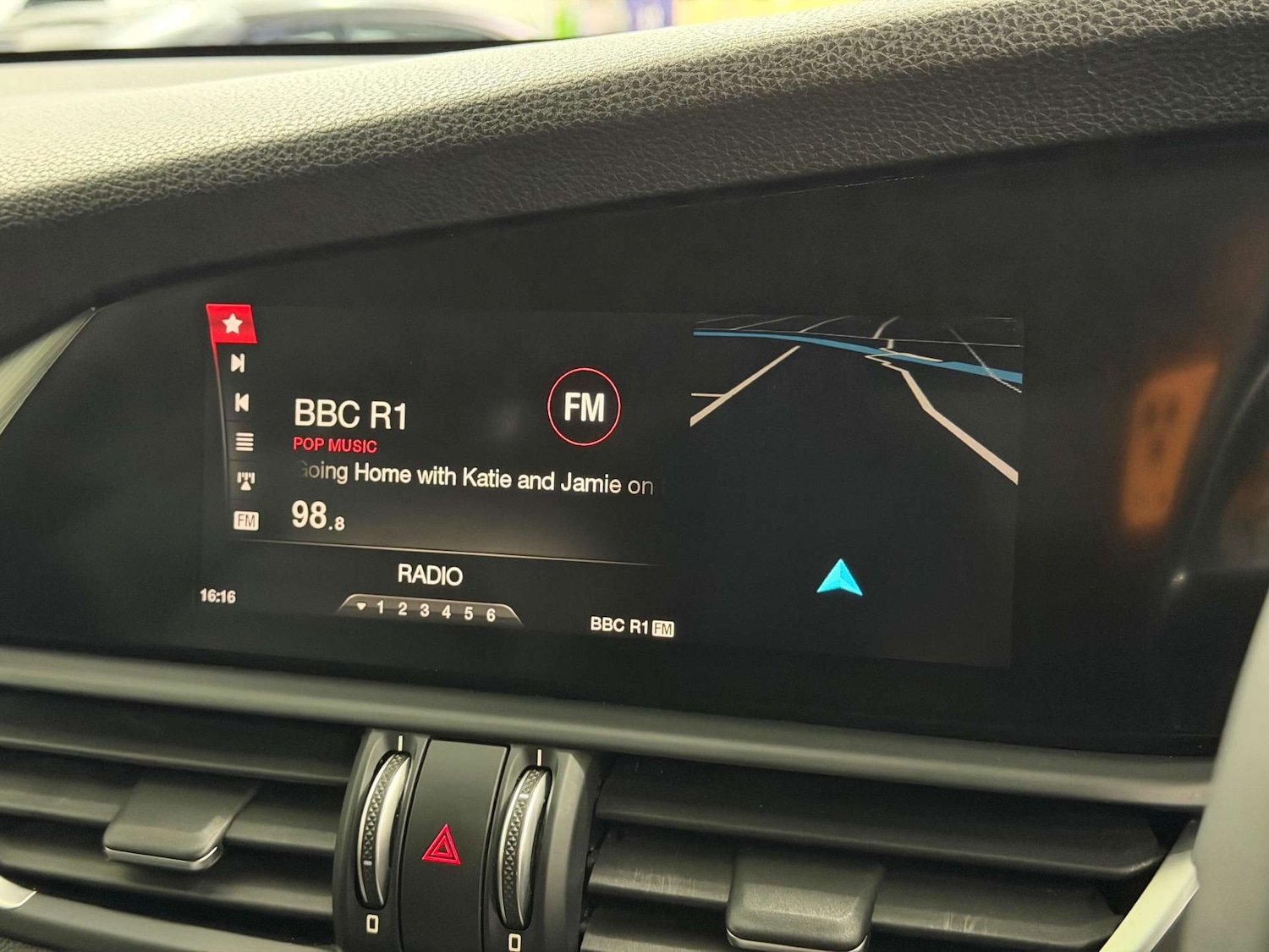 Used Alfa Romeo Giulia 2017 for sale - 76453799: Photo 49