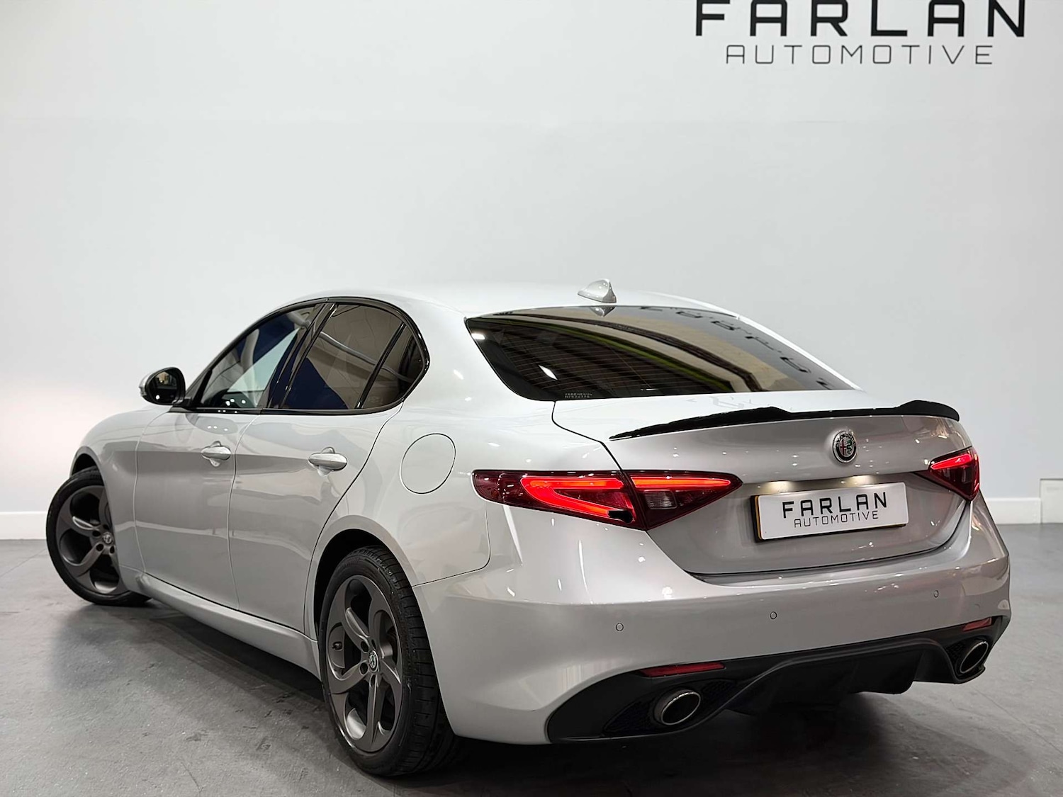 Used Alfa Romeo Giulia 2017 for sale - 76453799: Photo 5