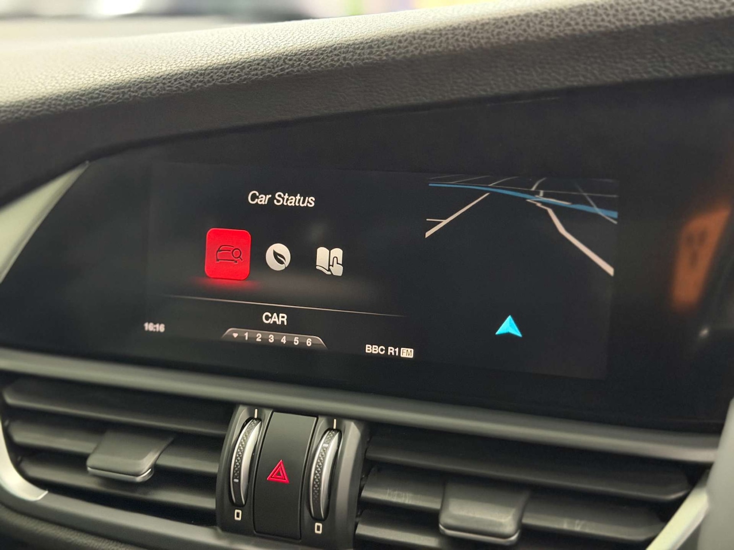 Used Alfa Romeo Giulia 2017 for sale - 76453799: Photo 53