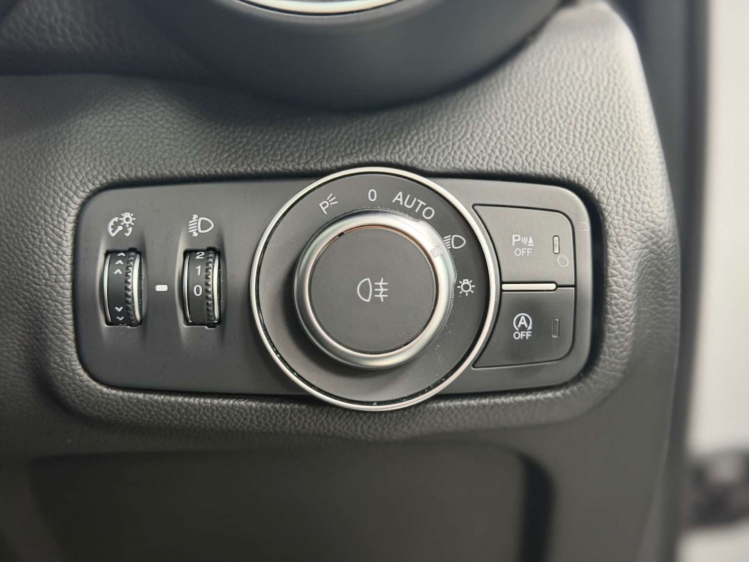 Used Alfa Romeo Giulia 2017 for sale - 76453799: Photo 57