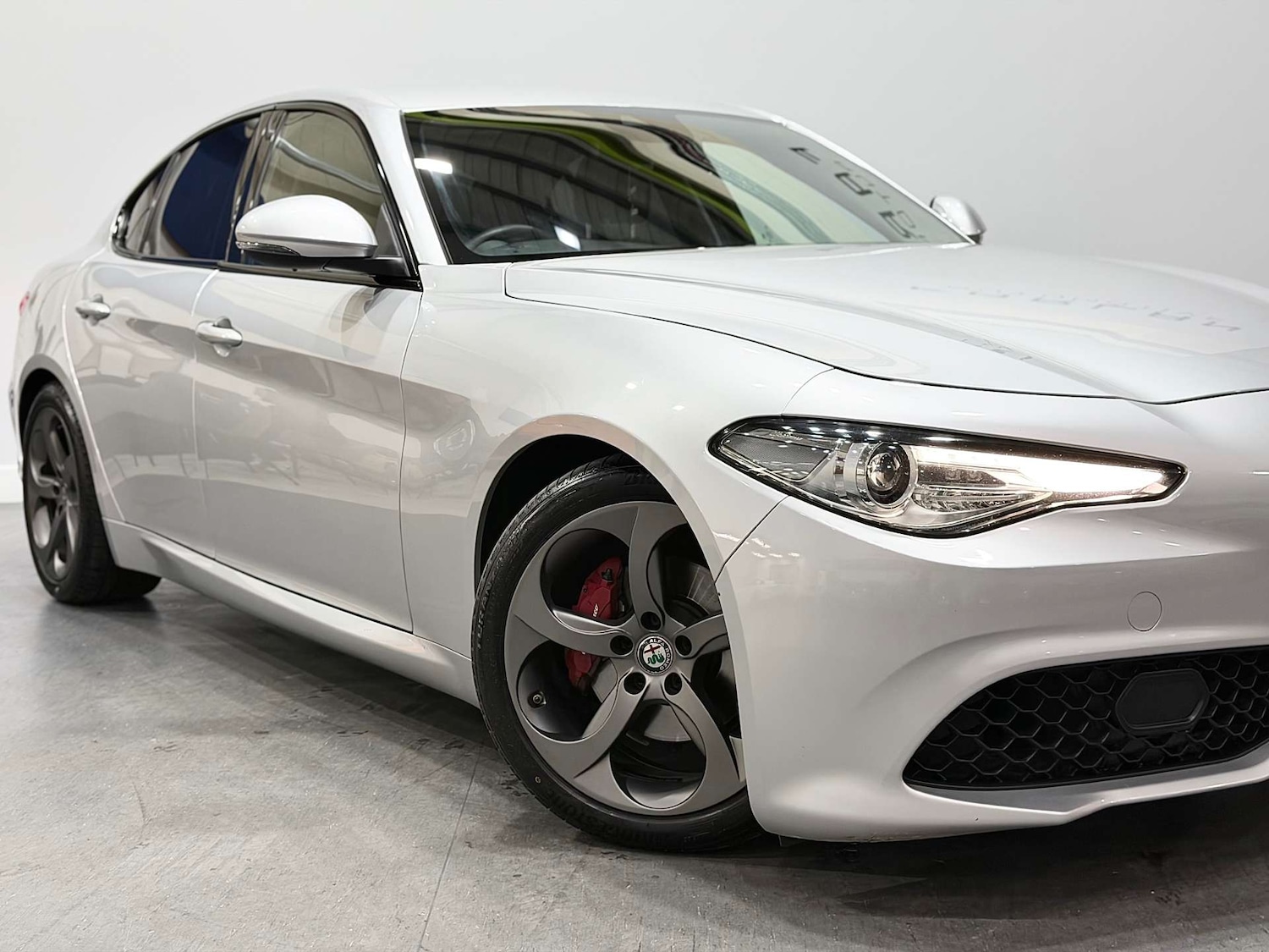 Used Alfa Romeo Giulia 2017 for sale - 76453799: Photo 8