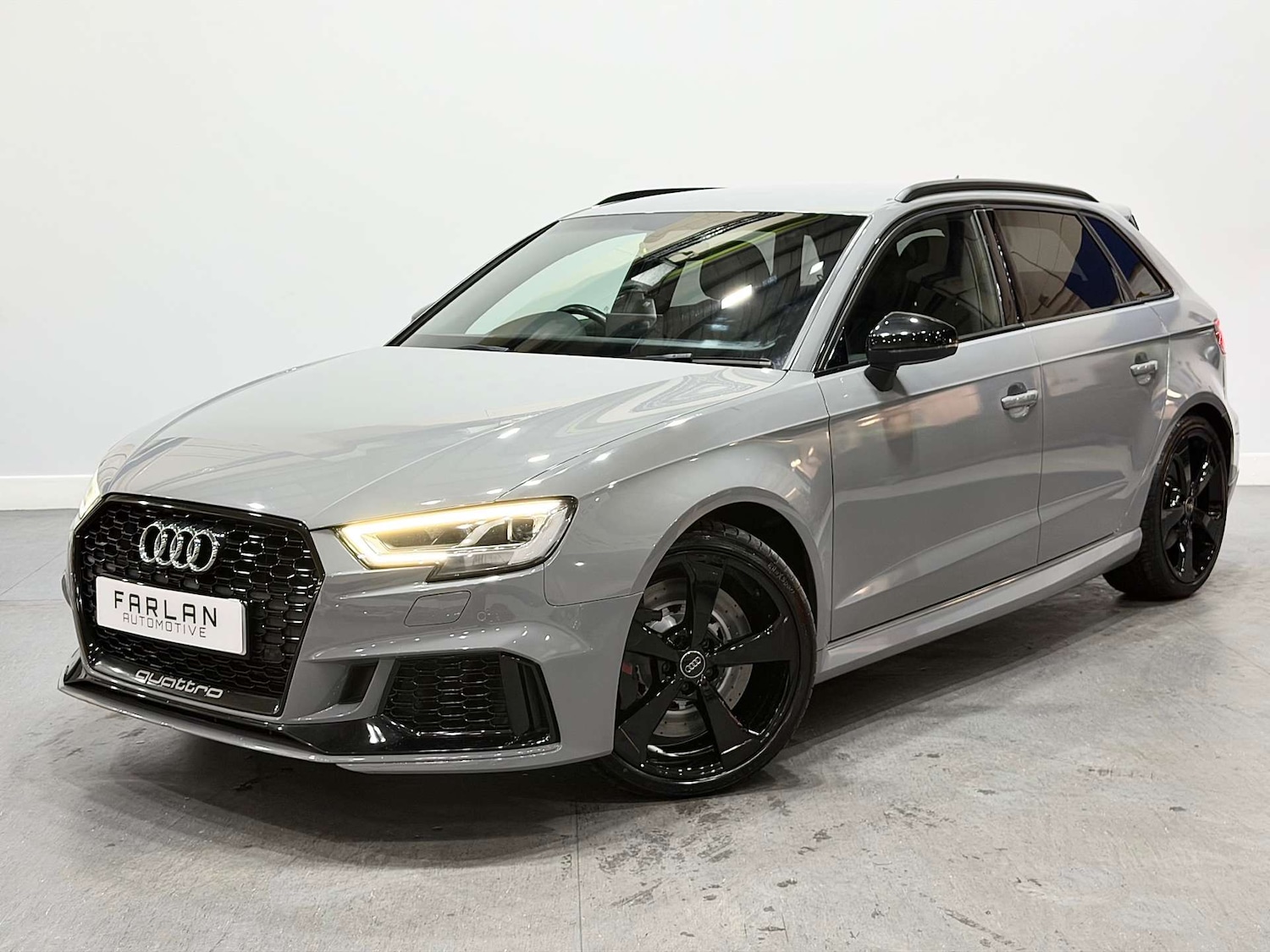 Used Audi RS3 2017 for sale - 76698005: Photo 16