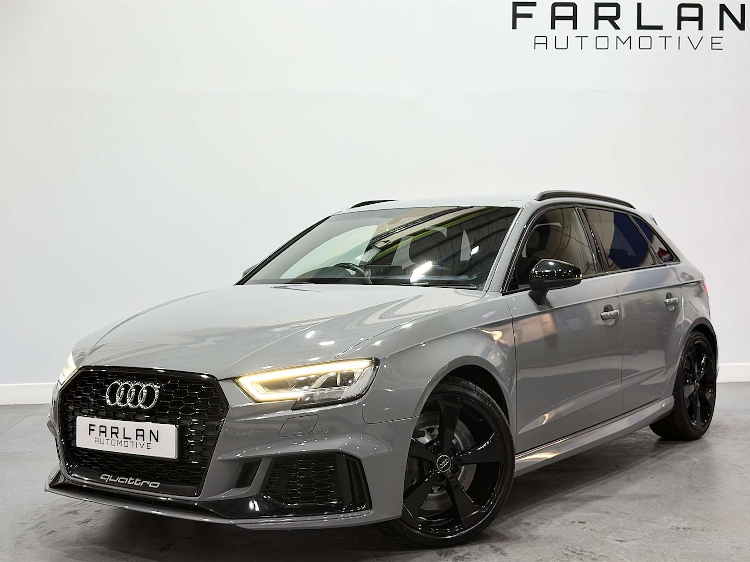 Used Audi RS3 2017 for sale - 76698005: Photo 3