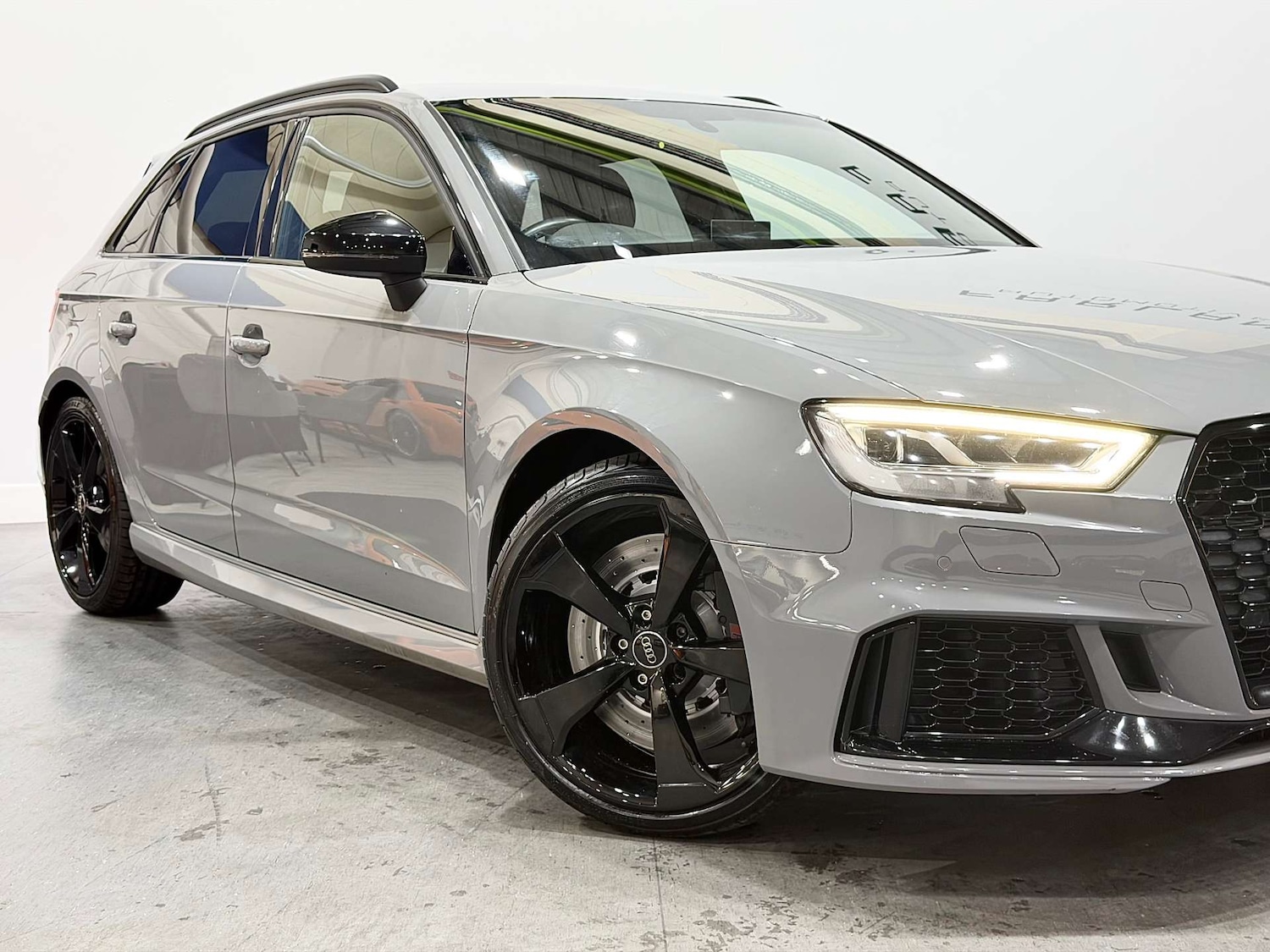 Used Audi RS3 2017 for sale - 76698005: Photo 9