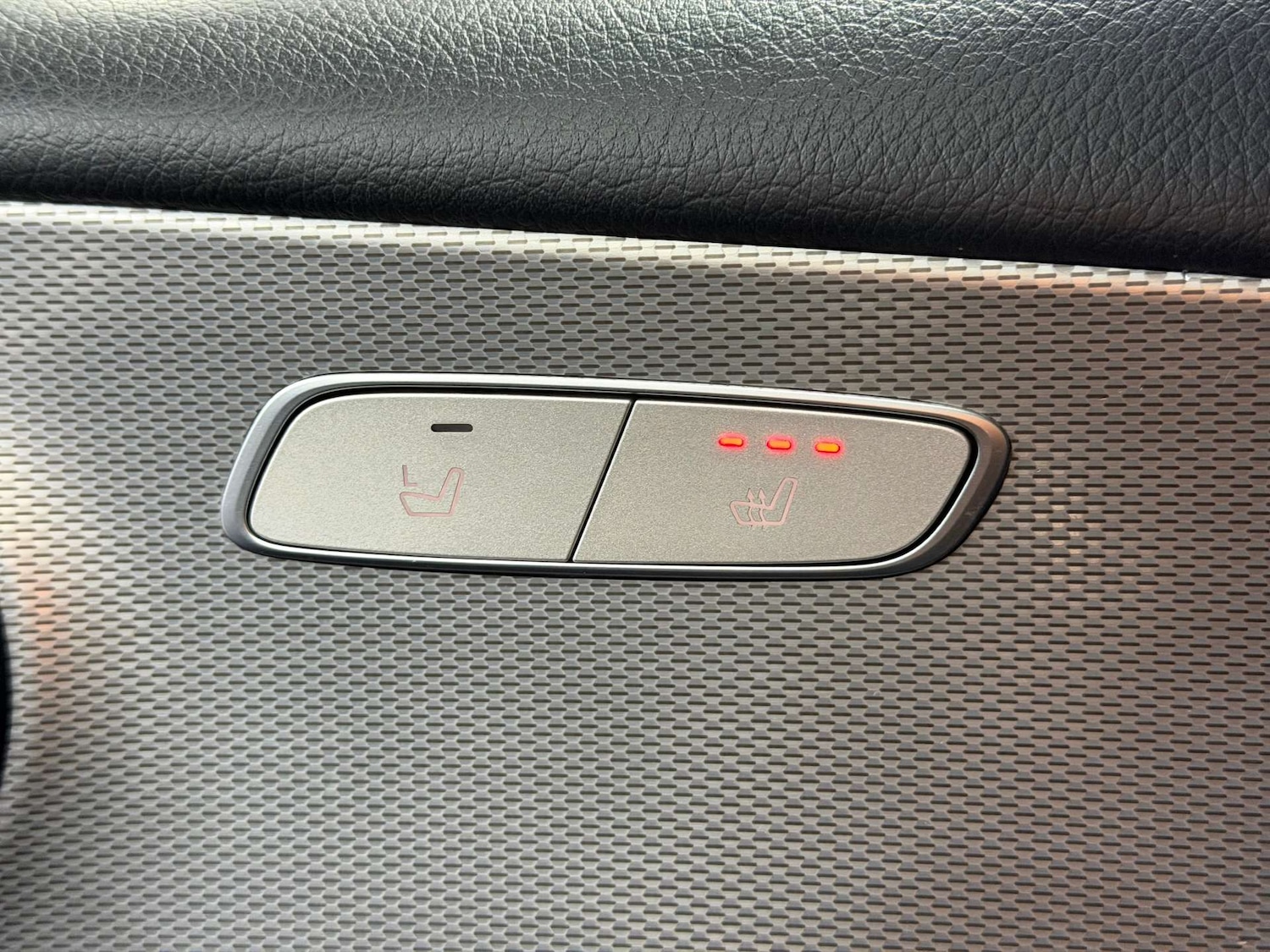 Used Mercedes-Benz E Class 2018 for sale - 77080922: Photo 46