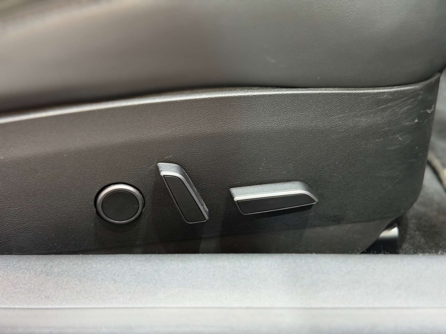 Used Tesla Model 3 2021 for sale - 76449803: Photo 37