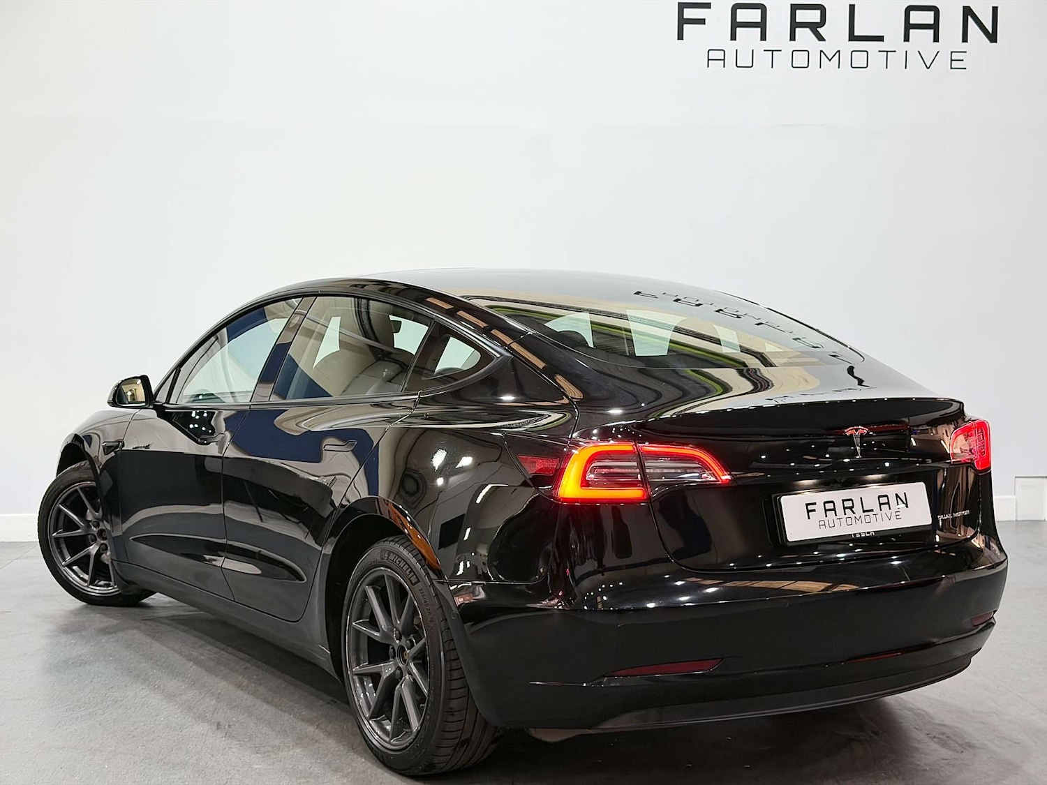 Used Tesla Model 3 2021 for sale - 76449803: Photo 5