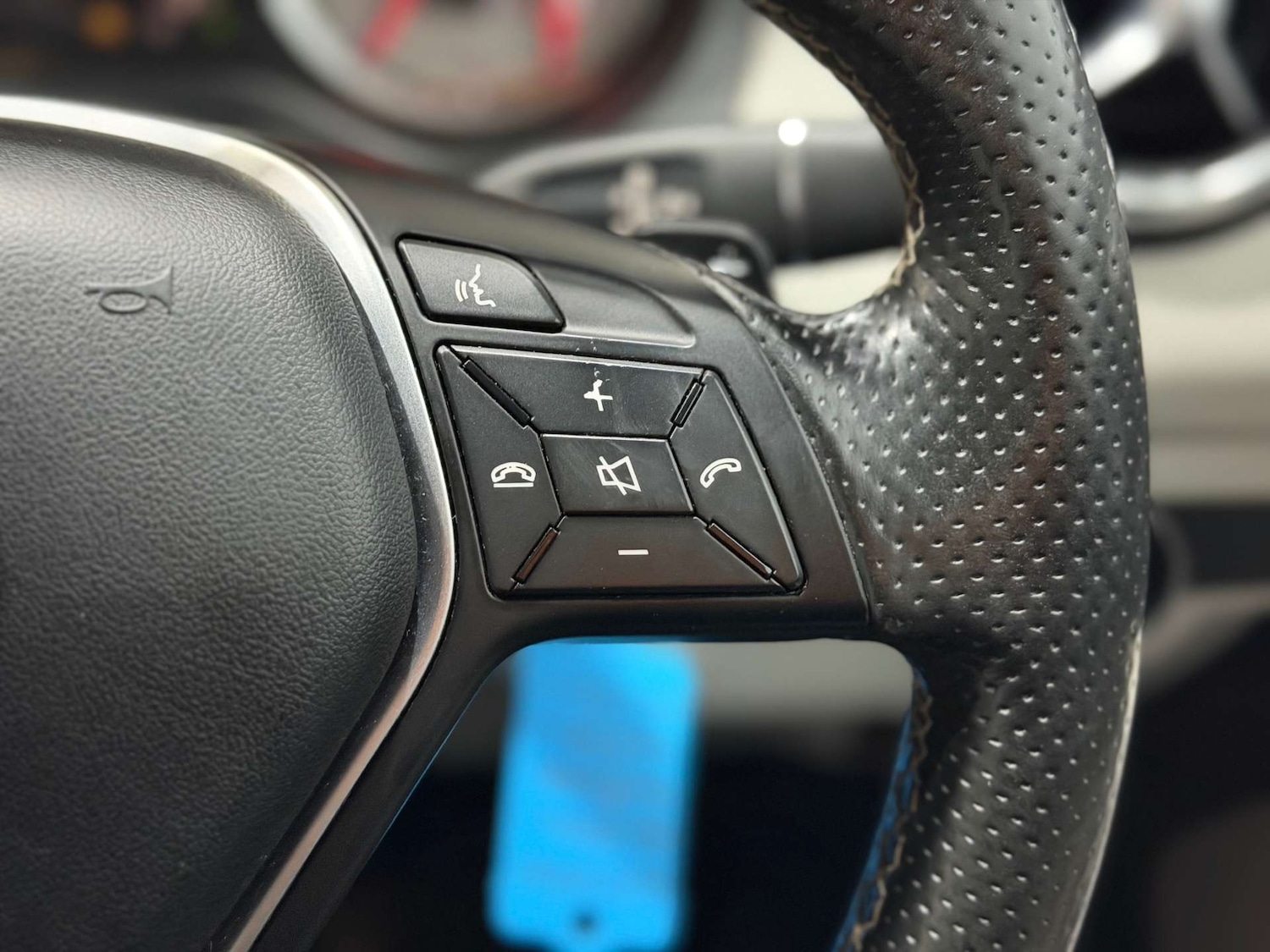 Used Mercedes-Benz A-Class 2015 for sale - 77184853: Photo 37