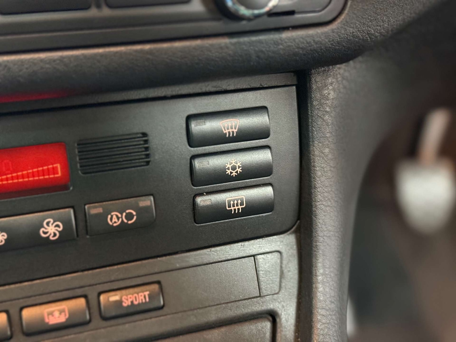 Used BMW M3 2002 for sale - 76275257: Photo 51