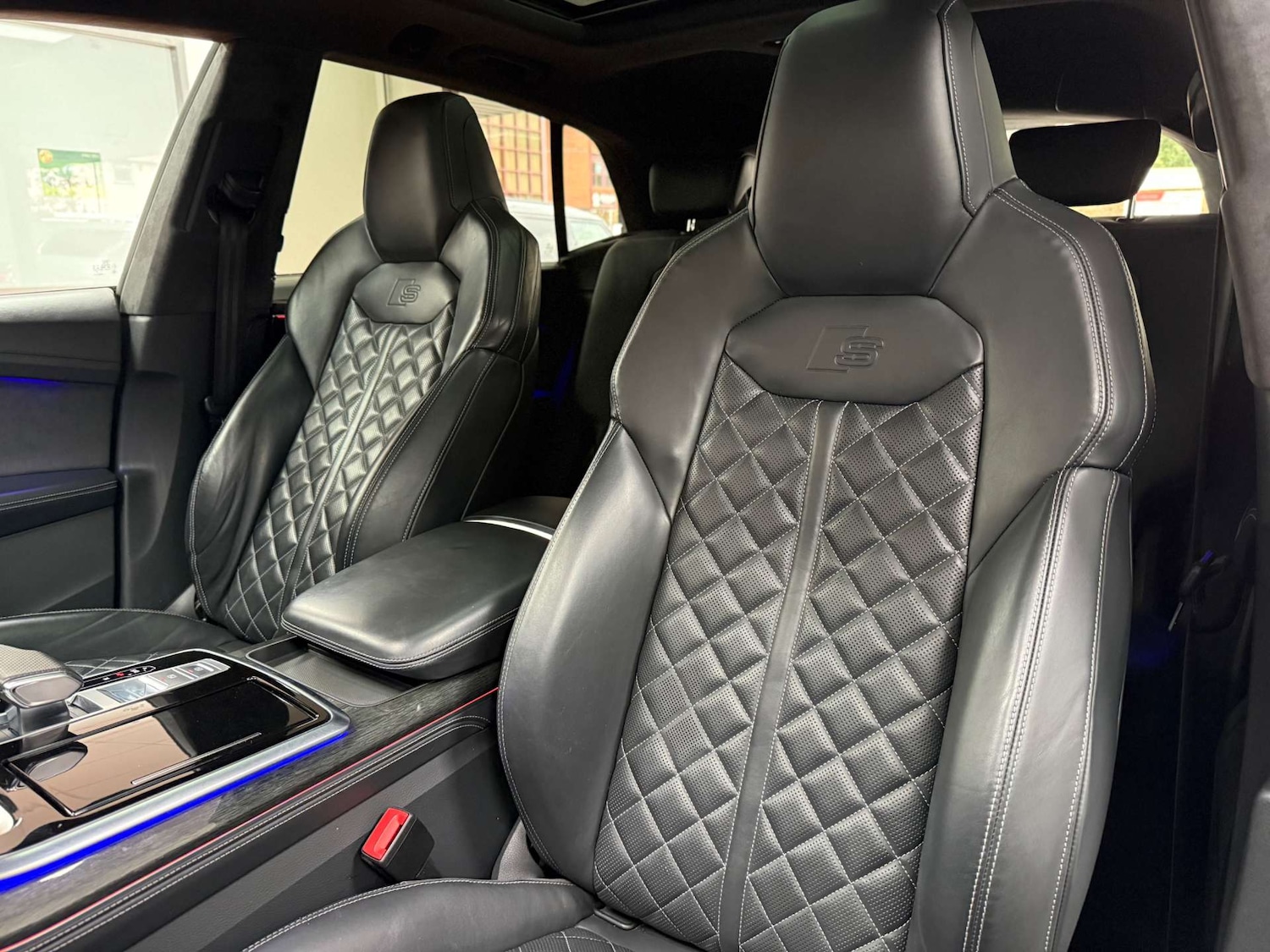 Used Audi Q8 2020 for sale - 76601934: Photo 6