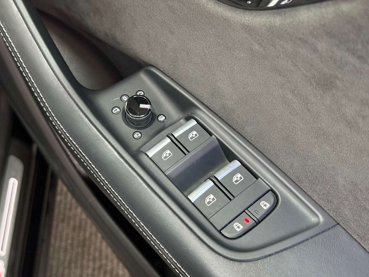 Used Audi Q8 2020 for sale - 76601934: Photo 61