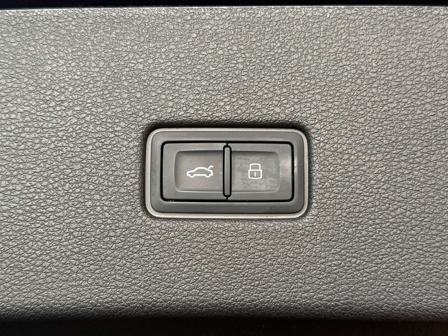 Used Audi Q8 2020 for sale - 76601934: Photo 71