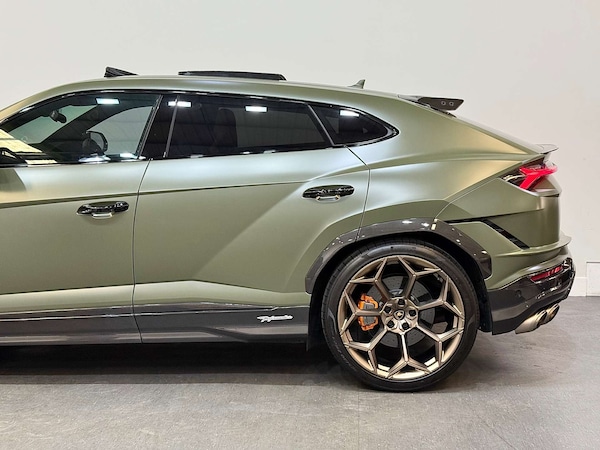 Used Lamborghini Urus 2023 for sale - 75634075: Photo 19