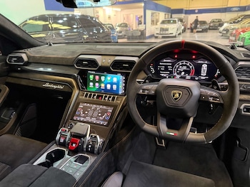 Used Lamborghini Urus 2023 for sale - 75634075: Photo