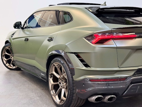 Used Lamborghini Urus 2023 for sale - 75634075: Photo 32