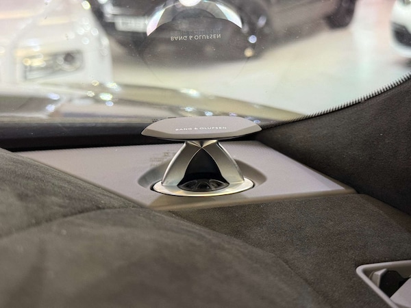 Used Lamborghini Urus 2023 for sale - 75634075: Photo 46
